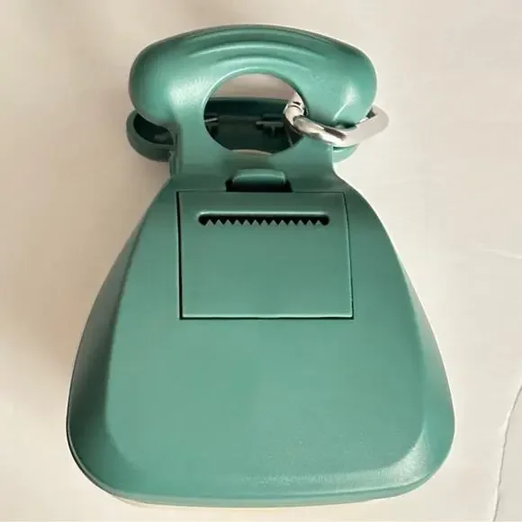 $18/ Dog Foldable Travel Pooper Scooper With 1 Roll Bags Include Dog Leash Clip - Picture 4 of 9